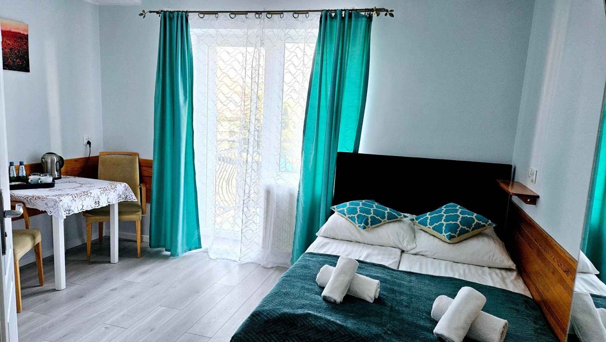 Solar Bed & Breakfast Karwia Extérieur photo